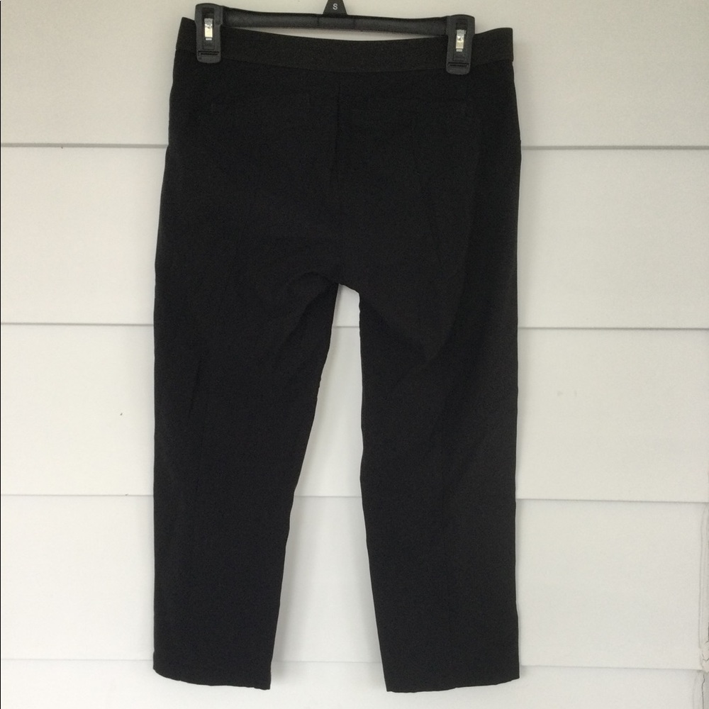 Simply Vera Vera Wang Black Capris
